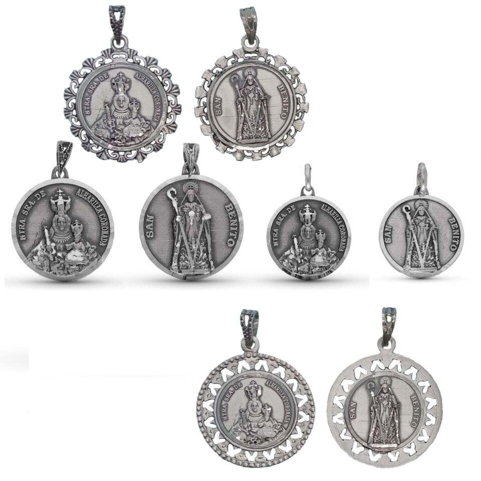 Medallas Virgen de Alharilla Coronadas y San Benito