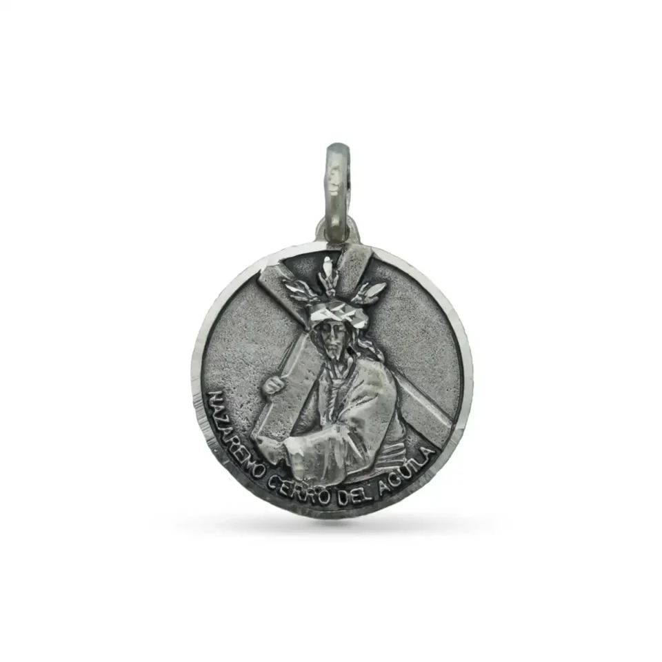 medalla Nazareno cerro del águila