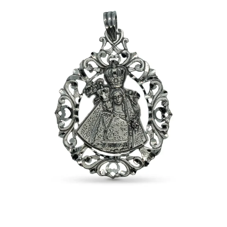 medalla virgen de la cabeza Alcalá la real