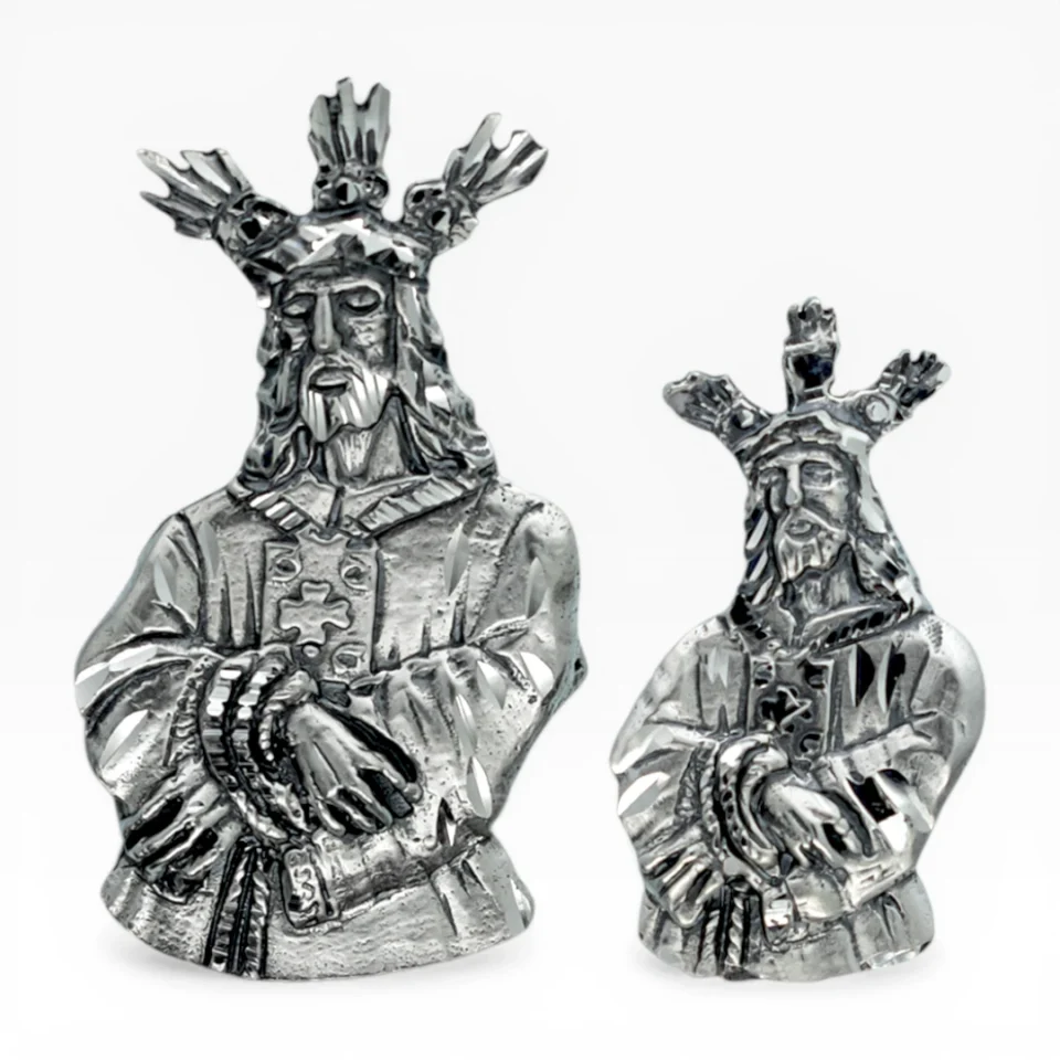 Medalla Cristo Cautivo en plata de ley silueta.