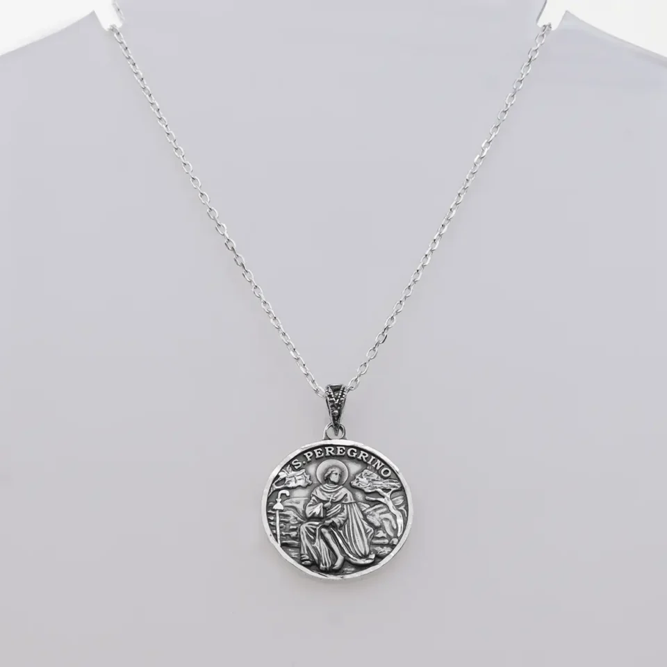 Medalla San Peregrino en plata de ley con cadena